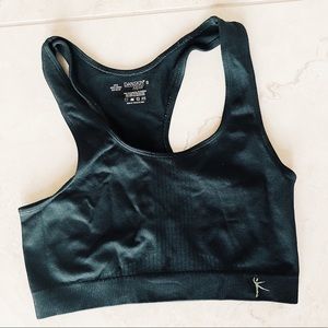 Soft sports bra